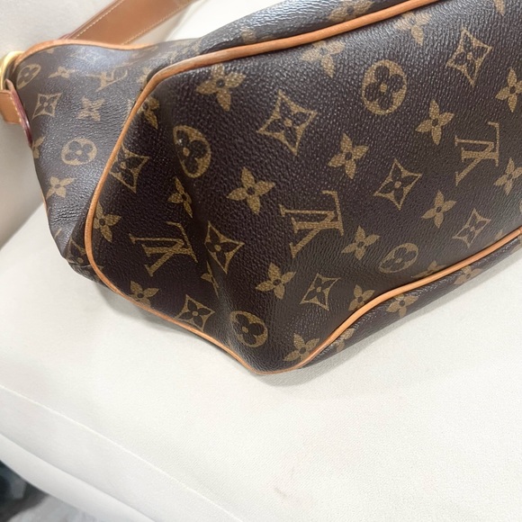 Louis Vuitton Monogram Hobo PM bag - Picture 8 of 14